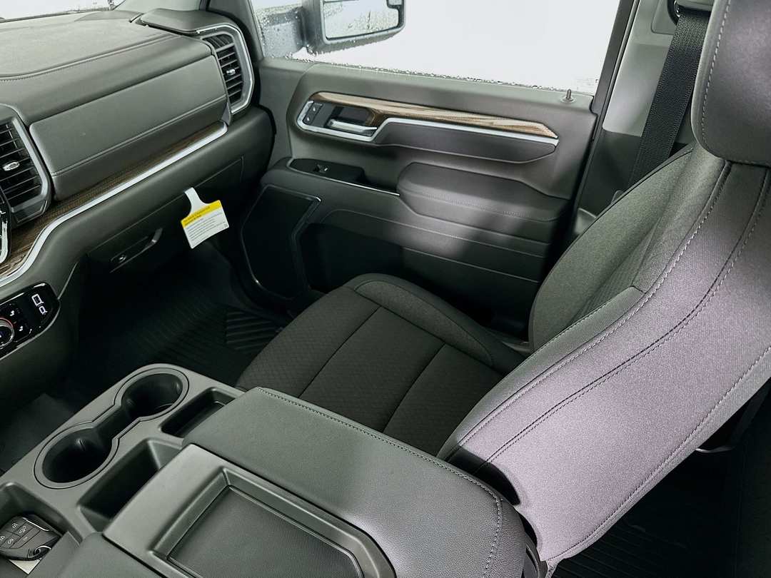 2026 Chevrolet Silverado 2500Hd LT - Image 24