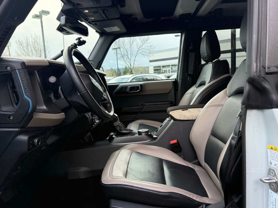 2024 Ford Bronco Wildtrak - Image 23