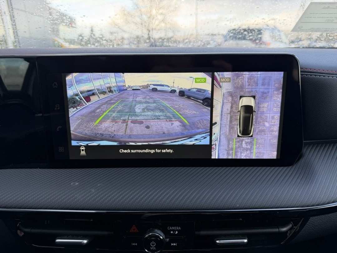 2026 Nissan Kicks SR - Image 20