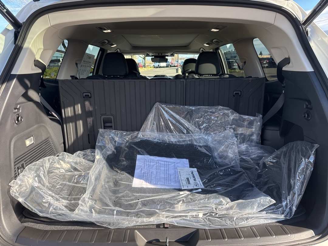 2026 Subaru Ascent Limited - Image 23