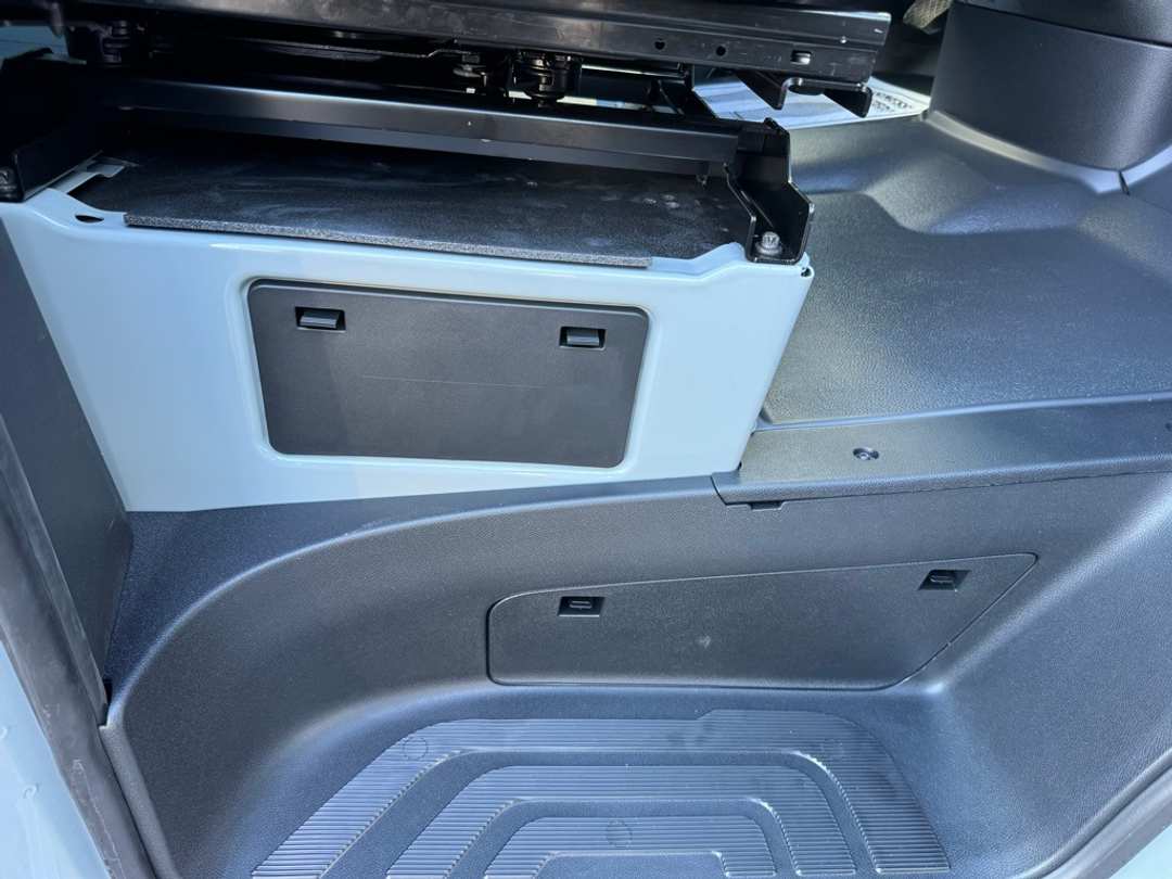 2025 Mercedes-Benz Sprinter 2500 Cargo 144 WB - Image 16