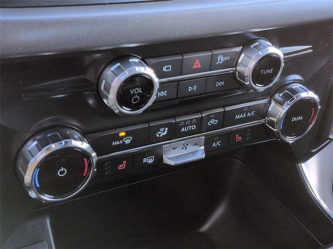 2026 Ford F-150 XLT - Image 21