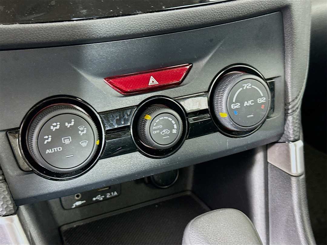 2020 Subaru Forester Base - Image 15