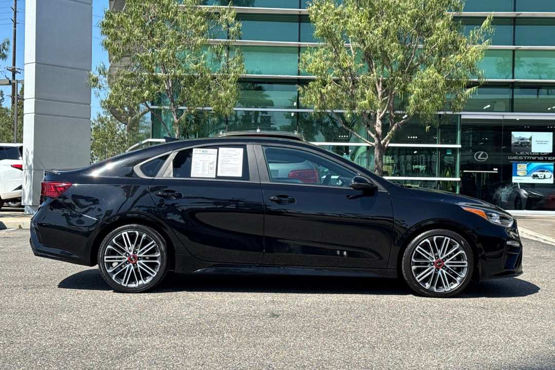 2021 Kia Forte GT - Image 3