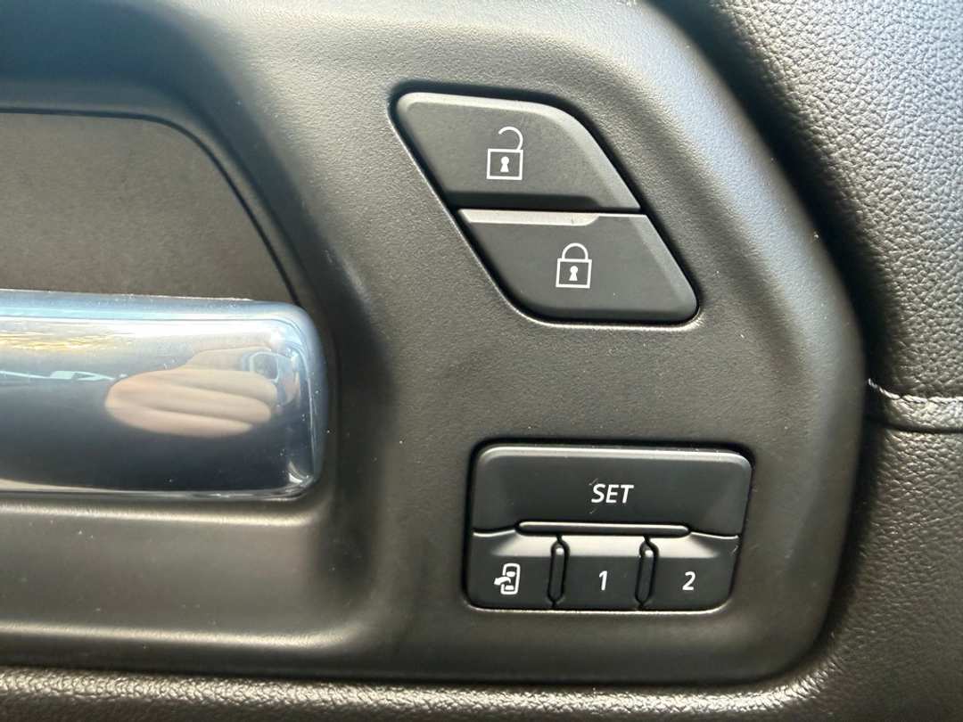 2021 GMC Sierra 1500 Denali - Image 31