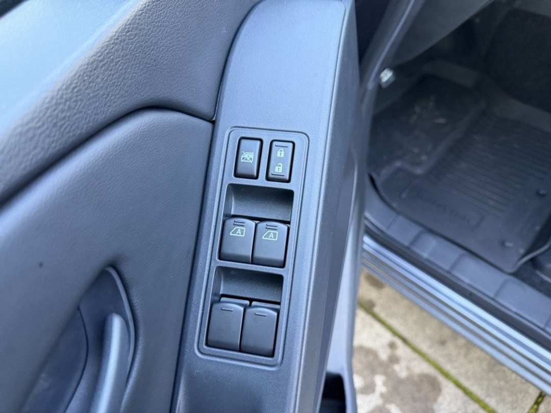 2026 Nissan Frontier S - Image 12