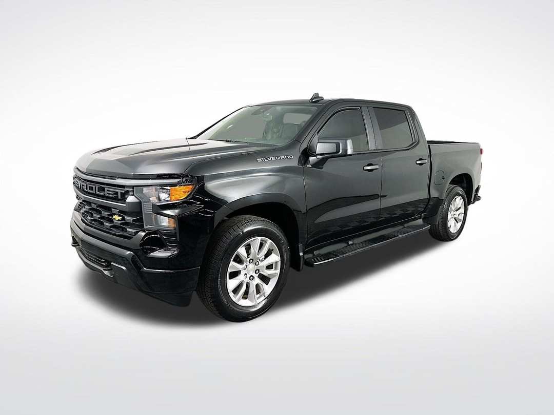 2024 Chevrolet Silverado 1500 Custom - Image 4