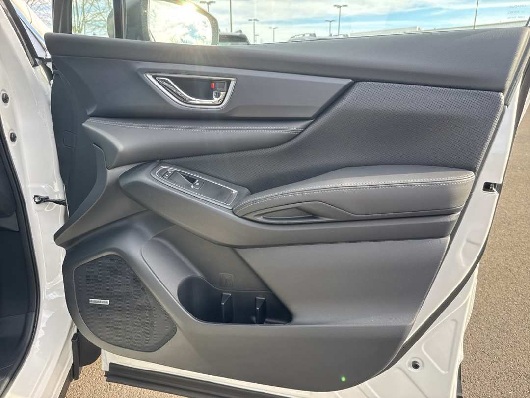 2026 Subaru Ascent Limited - Image 28