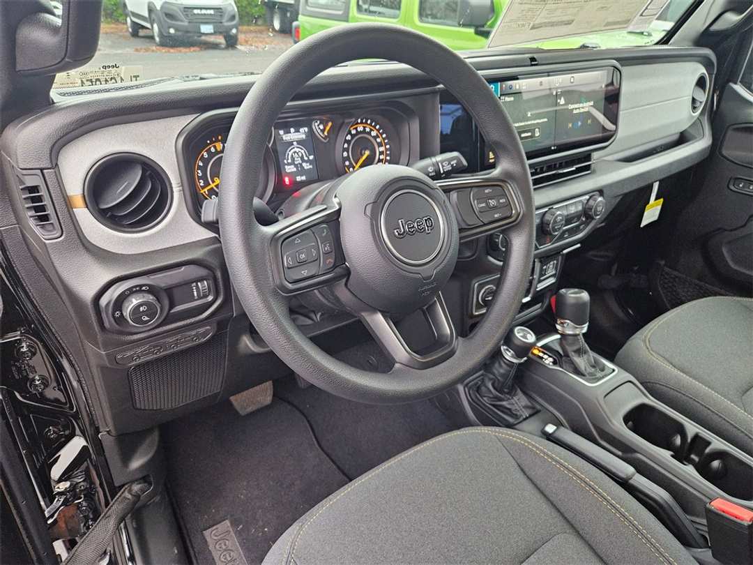 2026 Jeep Gladiator Sport - Image 13