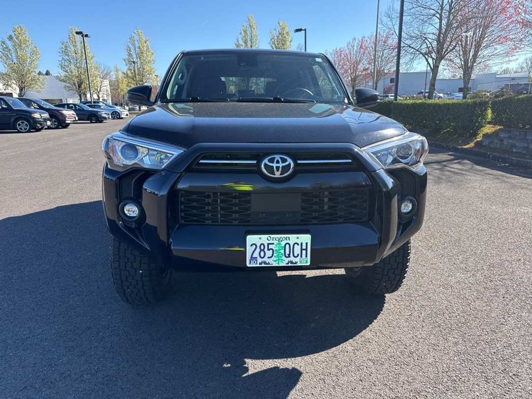 2022 Toyota 4Runner SR5 - Image 2
