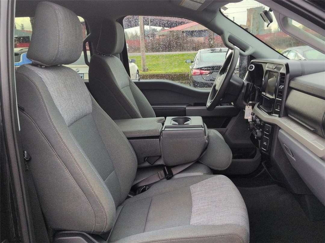 2025 Ford F-250Sd XLT - Image 30