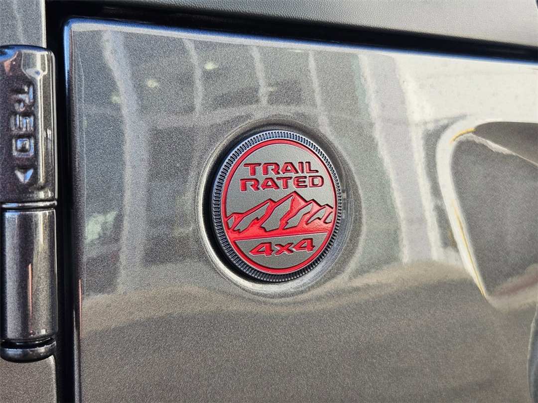 2025 Jeep Gladiator Rubicon - Image 35