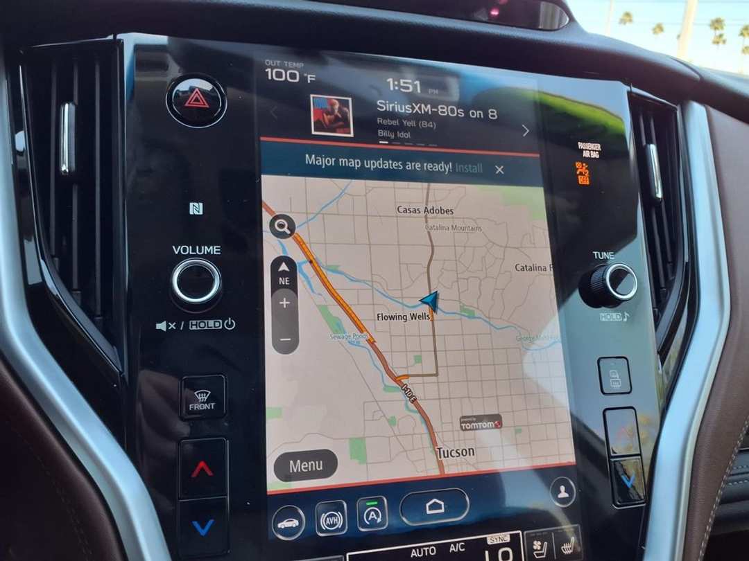 2022 Subaru Outback Touring - Image 3