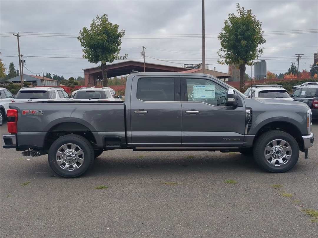 2026 Ford F-350Sd Lariat - Image 6