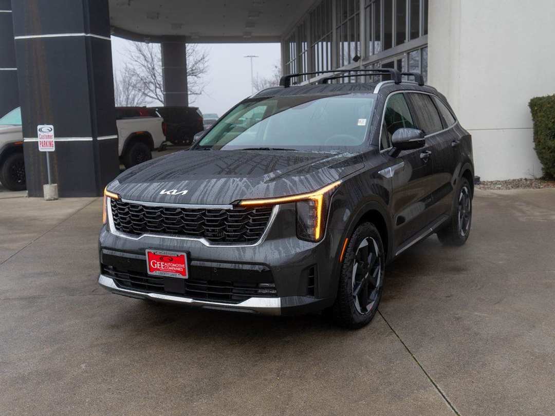 2026 Kia Sorento EX - Image 3