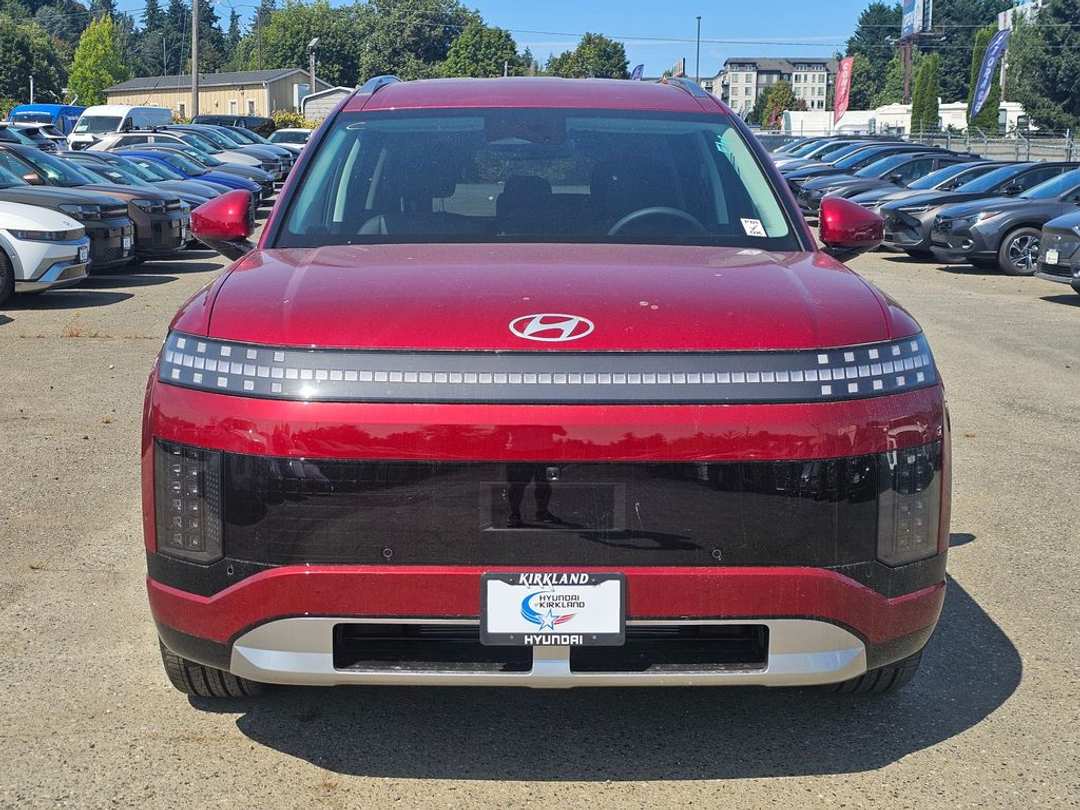 2026 Hyundai Ioniq 9 SEL - Image 2