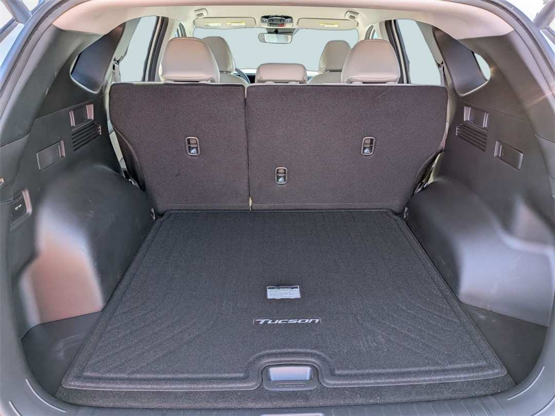 2025 Hyundai Tucson SEL - Image 28
