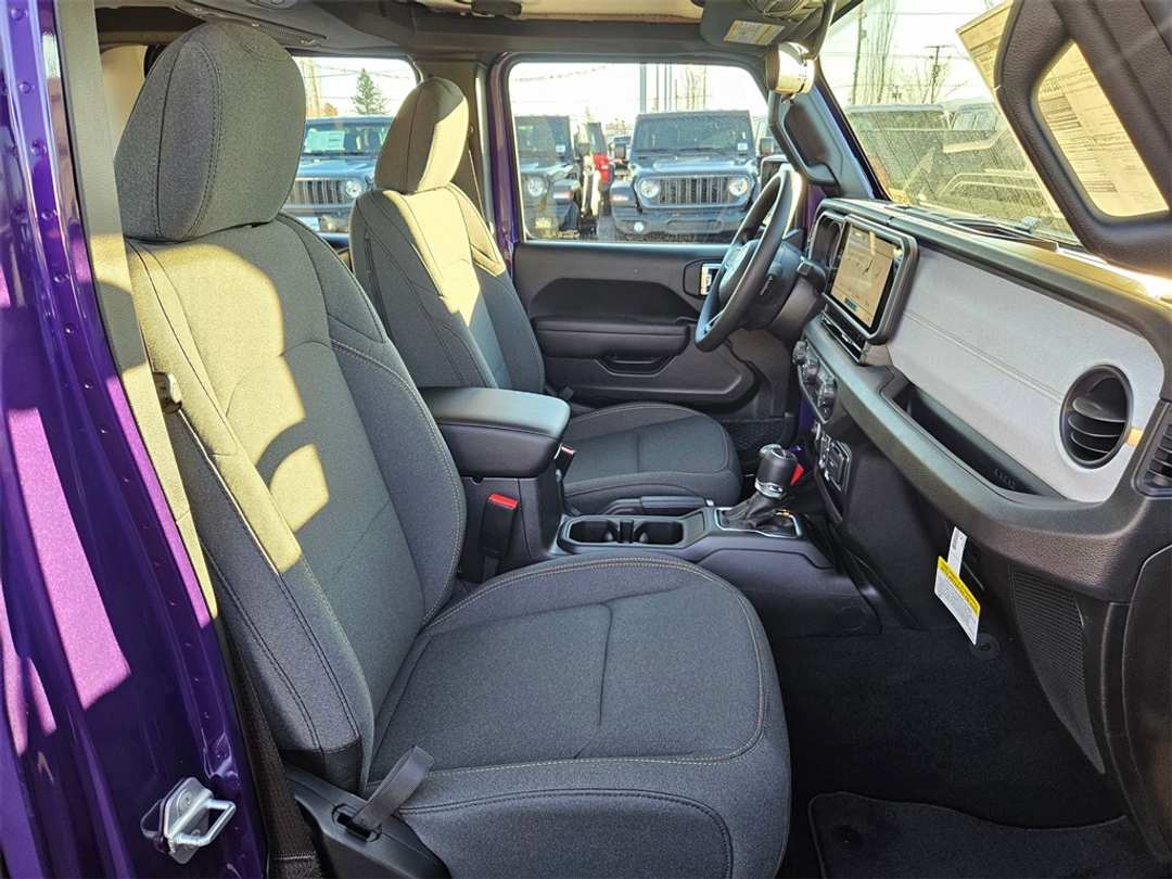 2026 Jeep Gladiator Sport - Image 34