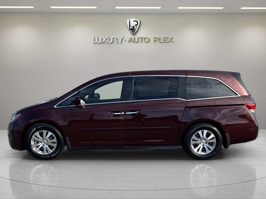 2016 Honda Odyssey EXL MINI LOW 76,000 MILES DVD LOADED - Image 2