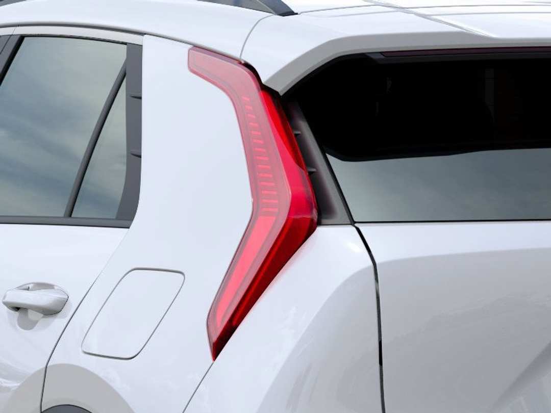 2025 Kia Niro EX - Image 11