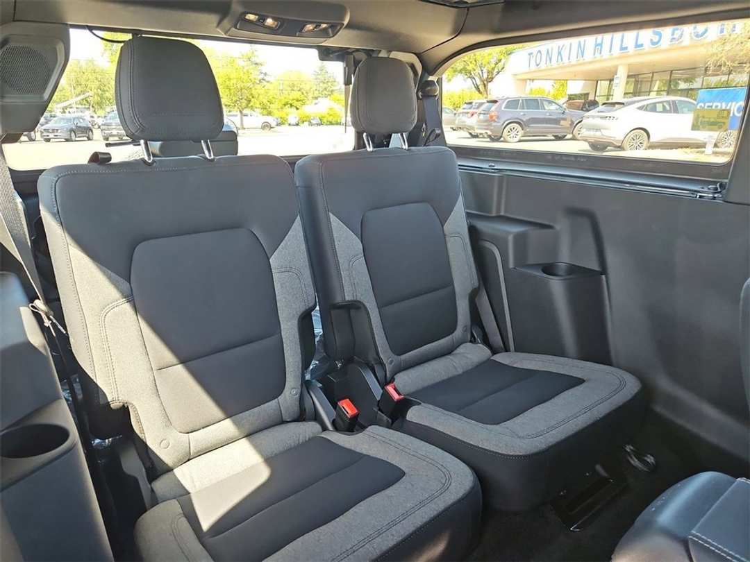 2025 Ford Bronco Base - Image 27