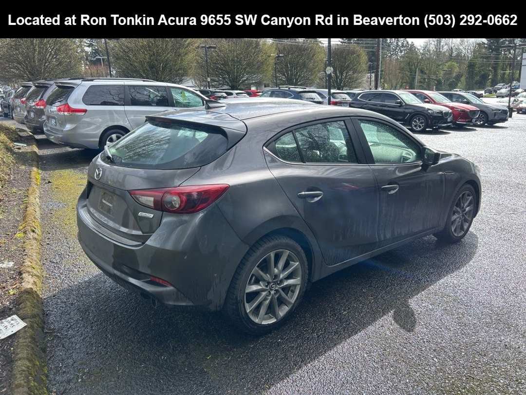 2018 MAZDA Mazda3 Grand Touring - Image 3