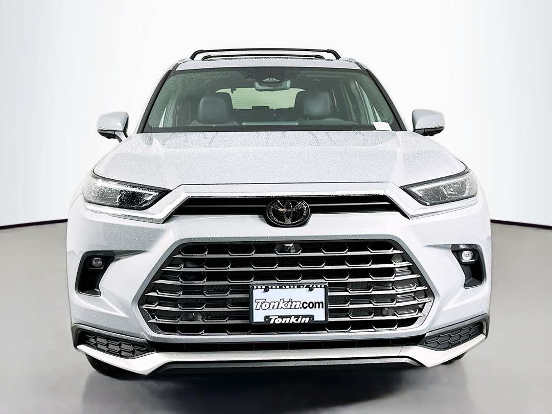 2026 Toyota Grand Highlander MAX Platinum - Image 2