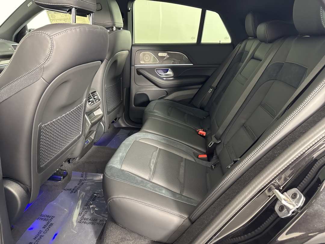 2026 Mercedes-Benz GLE GLE 53 AMG® - Image 23
