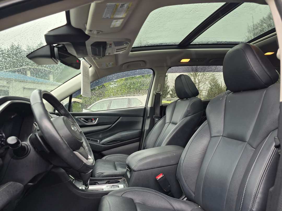 2023 Subaru Ascent Limited - Image 2