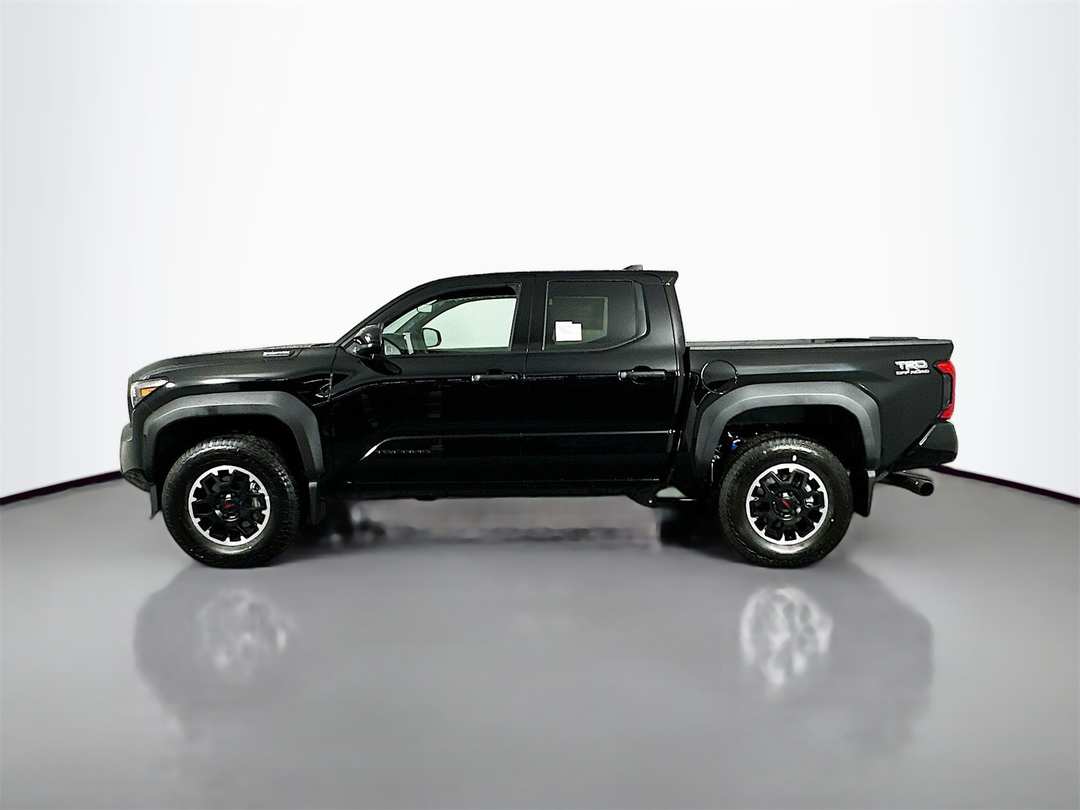 2026 Toyota Tacoma TRD Off Road - Image 4