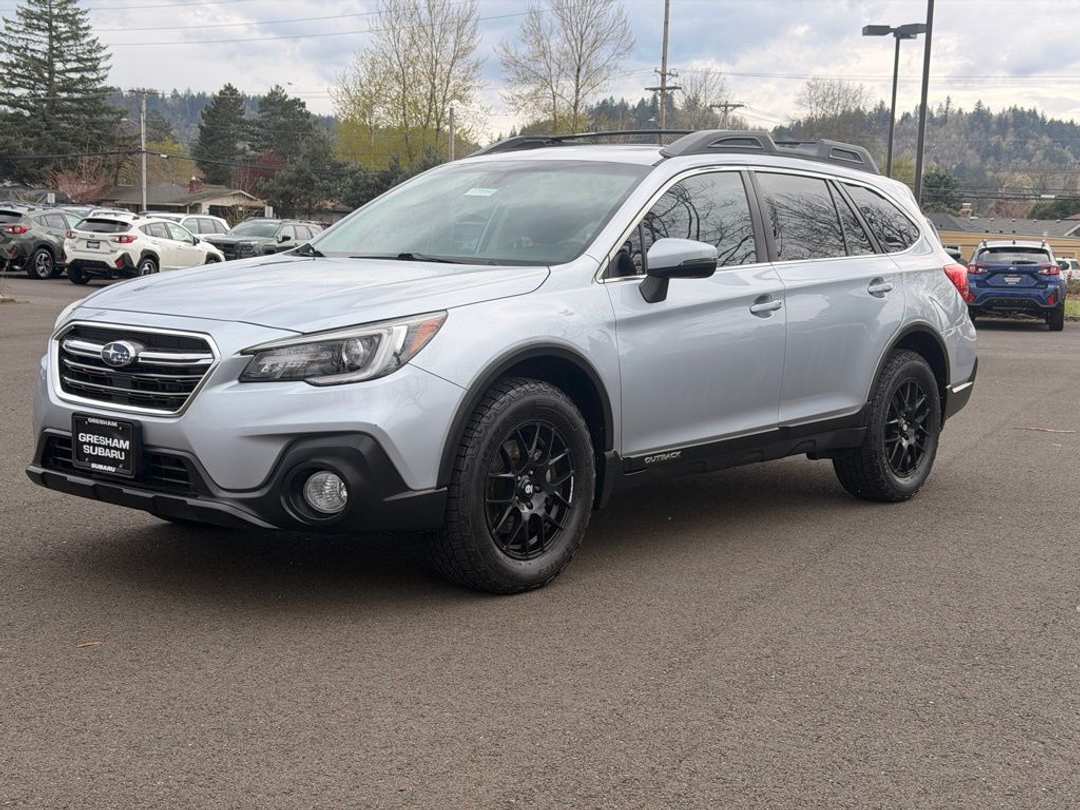 2019 Subaru Outback 3.6R - Image 3