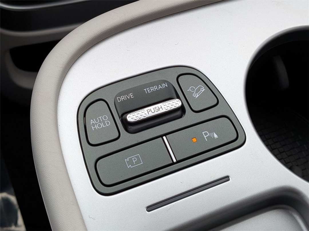 2026 Hyundai Ioniq 9 SE - Image 23