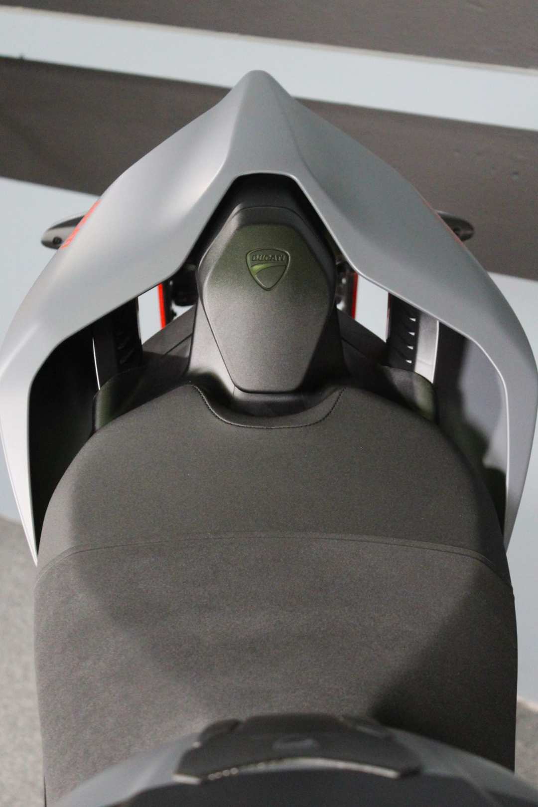 2024 Ducati Streetfighter V4 S - Image 19