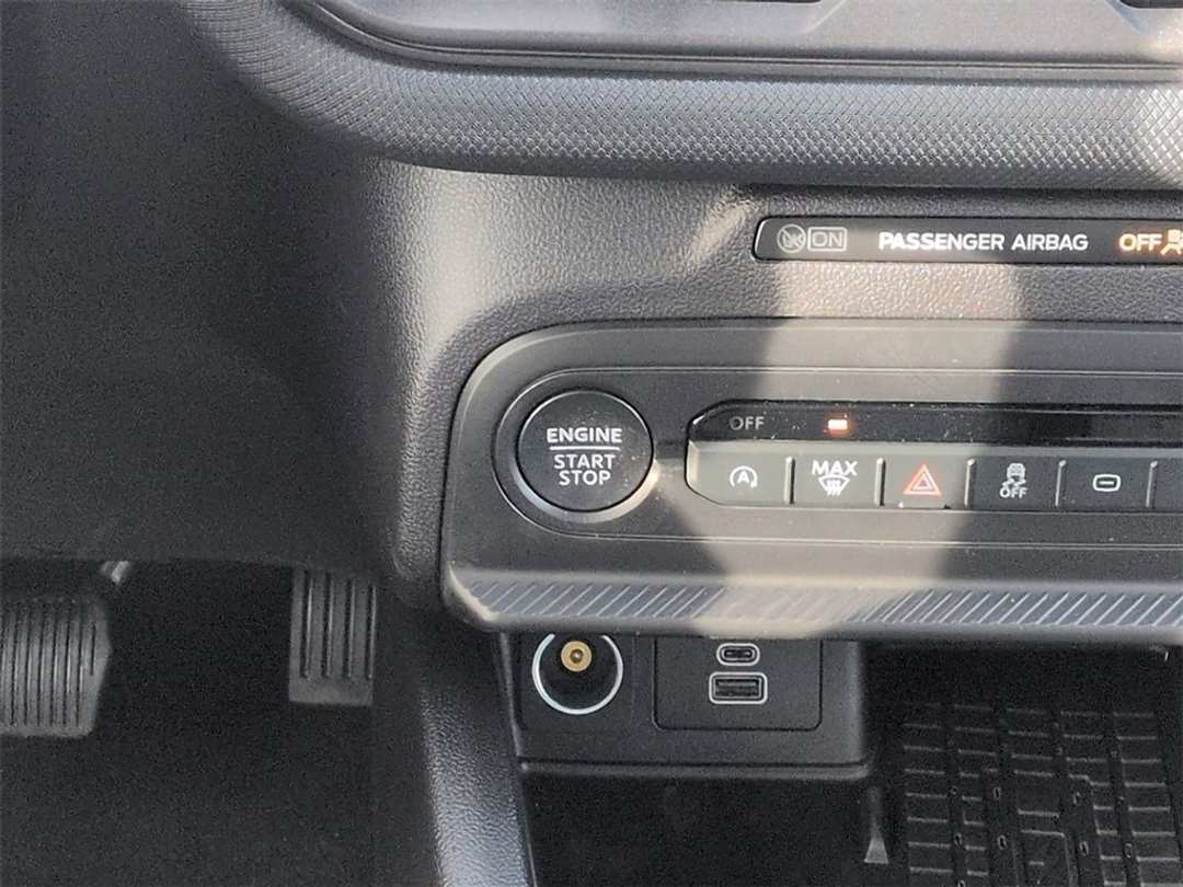 2025 Ford Bronco Sport Big Bend - Image 15