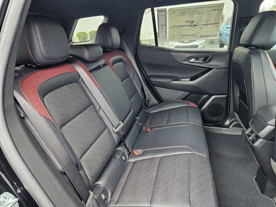 2026 Chevrolet Equinox RS - Image 35