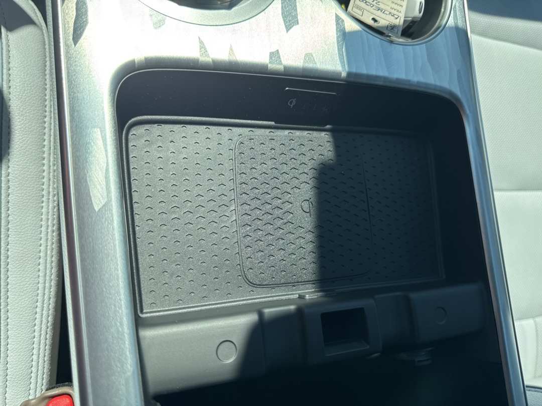 2026 Genesis Electrified Gv70 - Image 30