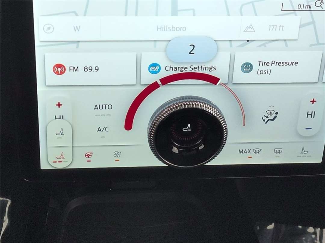 2025 Ford Mustang Mach-E GT - Image 22