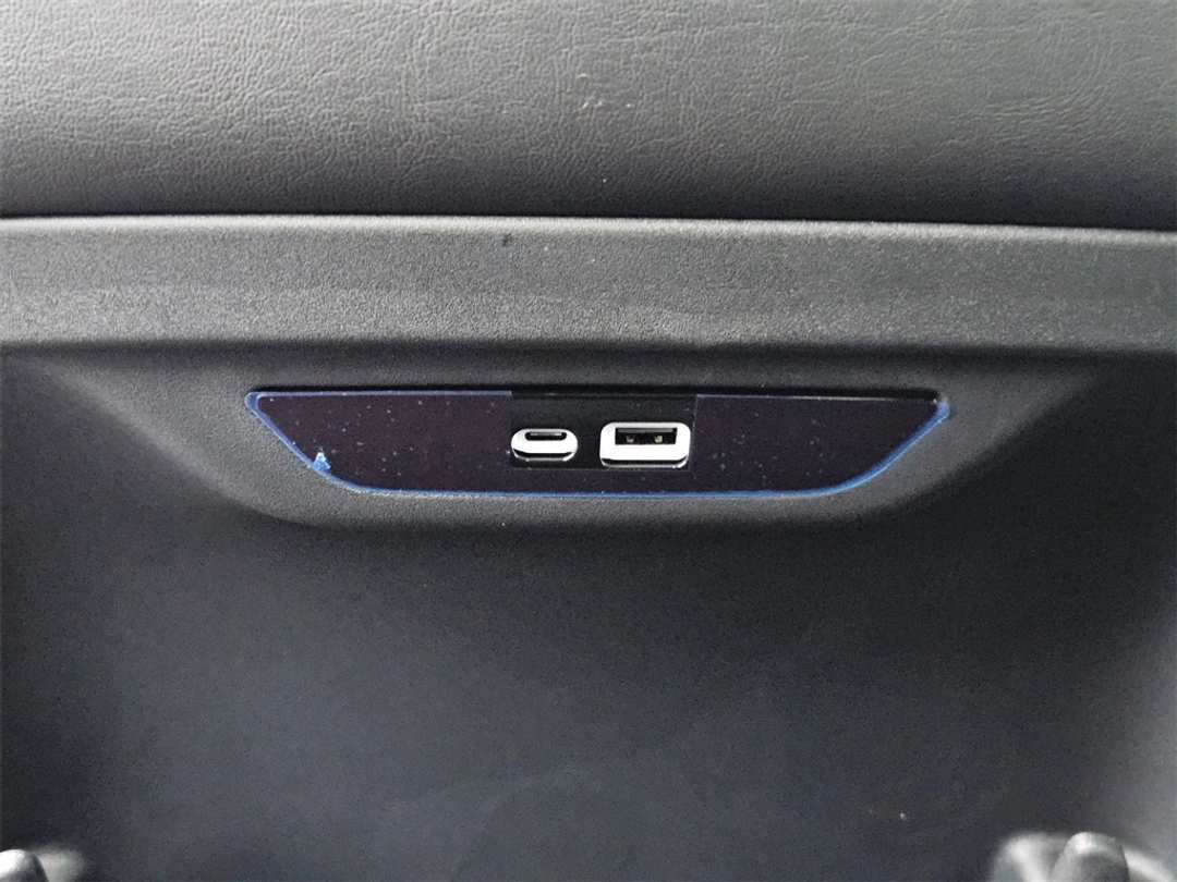 2026 Chrysler Pacifica Select - Image 28