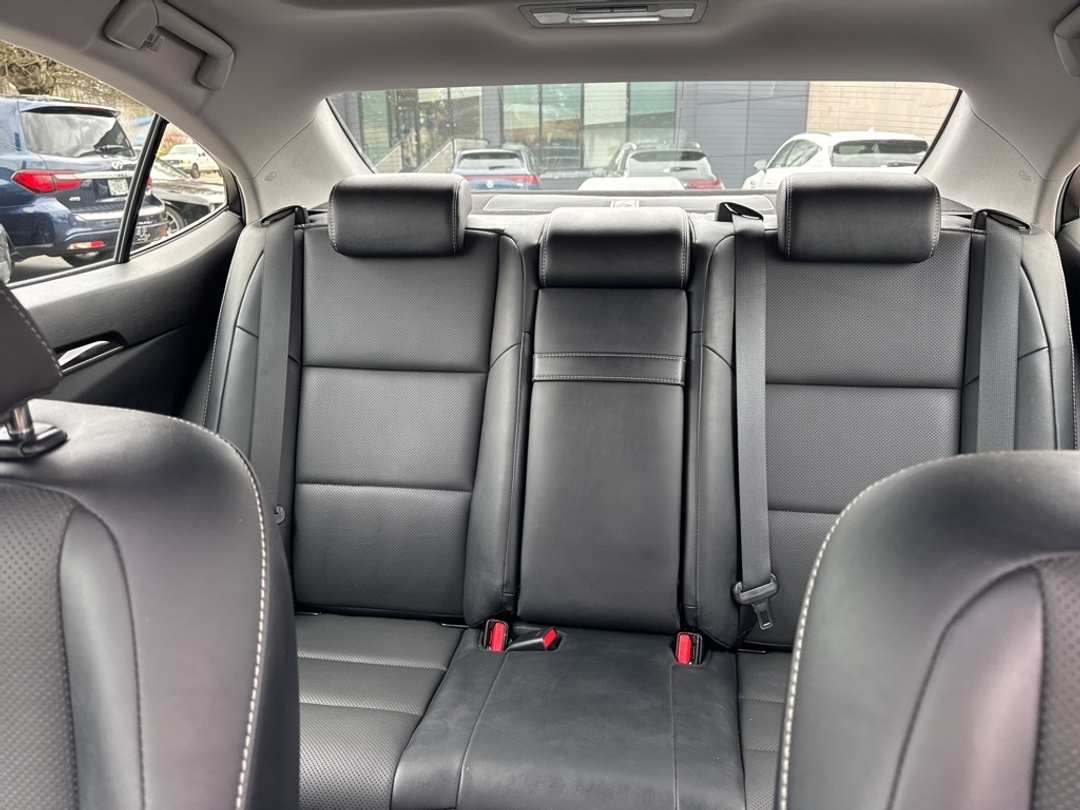 2018 Lexus Es 350 - Image 30