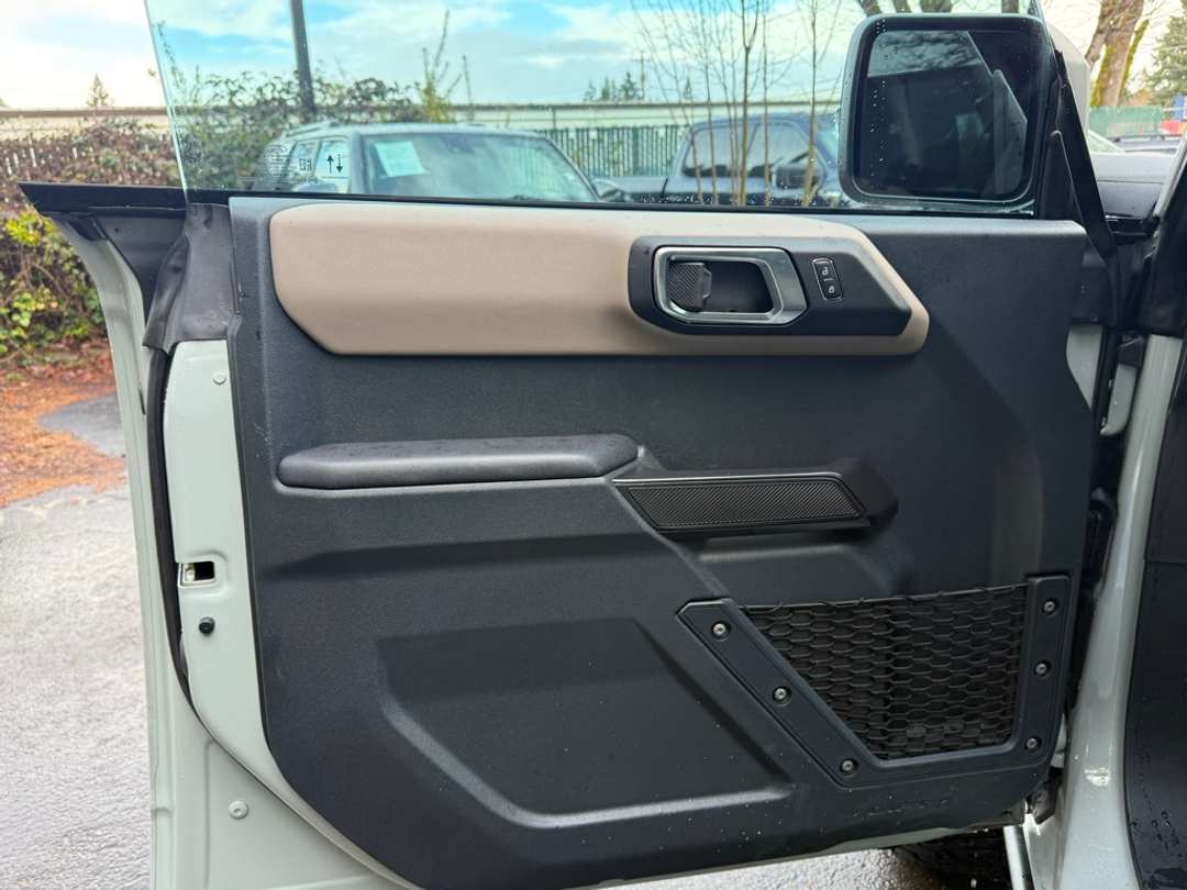 2024 Ford Bronco Wildtrak - Image 25