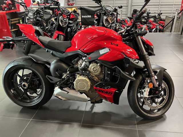 2025 Ducati Streetfighter V4