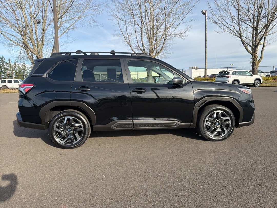 2025 Subaru Forester Limited - Image 8