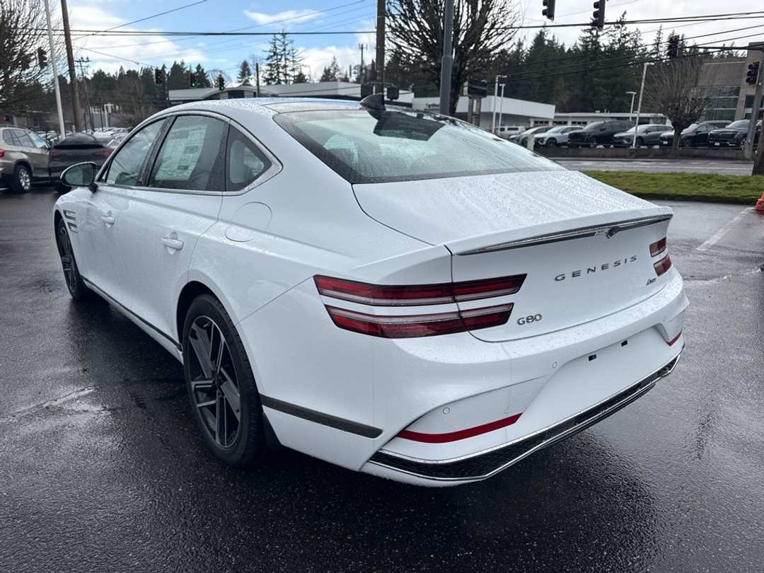 2026 Genesis G80 2.5T - Image 5