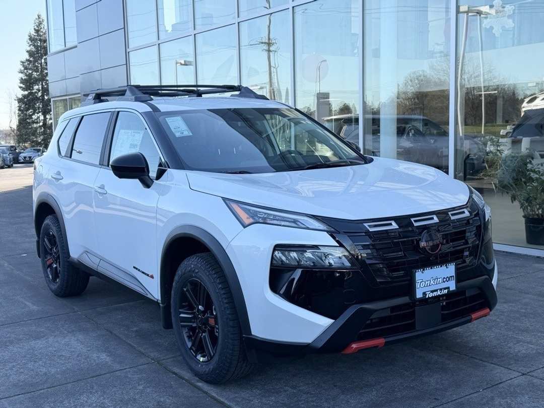 2026 Nissan Rogue Rock Creek - Image 2