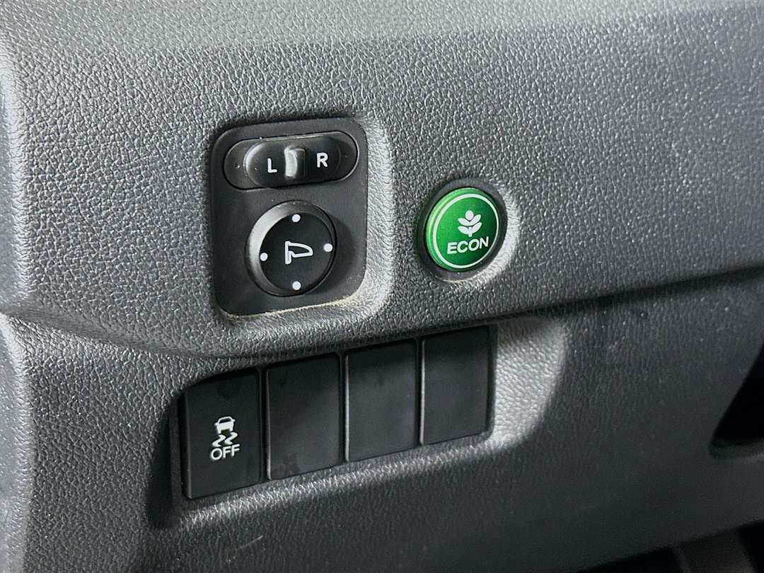 2018 Honda Pilot EXL - Image 11