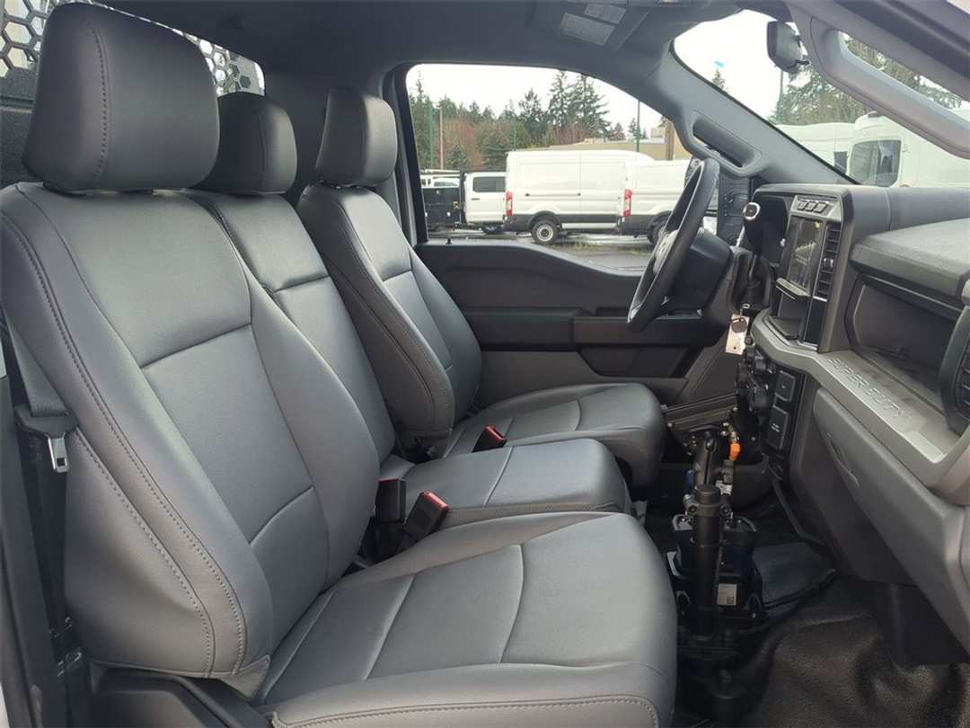2024 Ford F-550Sd XL - Image 44