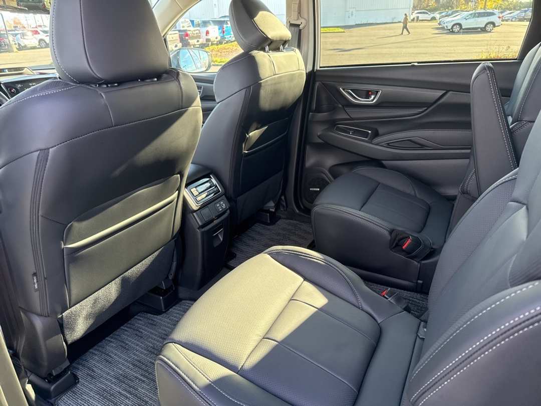 2026 Subaru Ascent Limited - Image 20