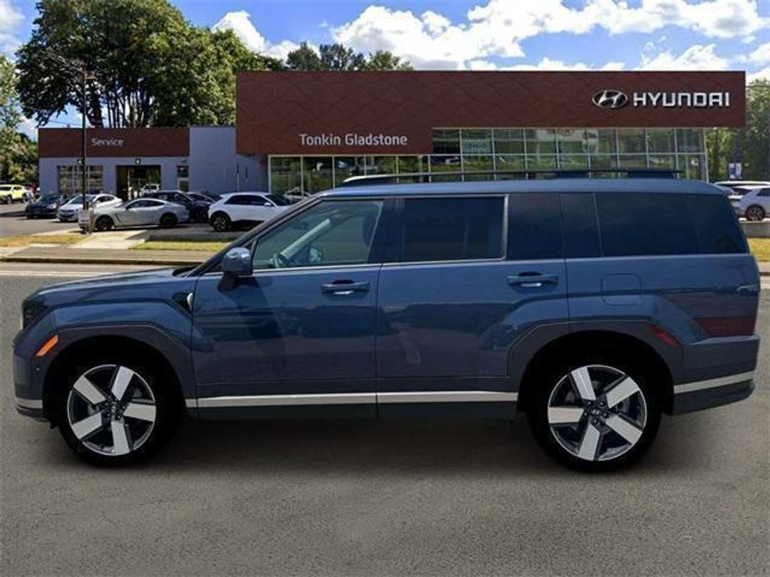 2026 Hyundai Santa Fe Limited - Image 3