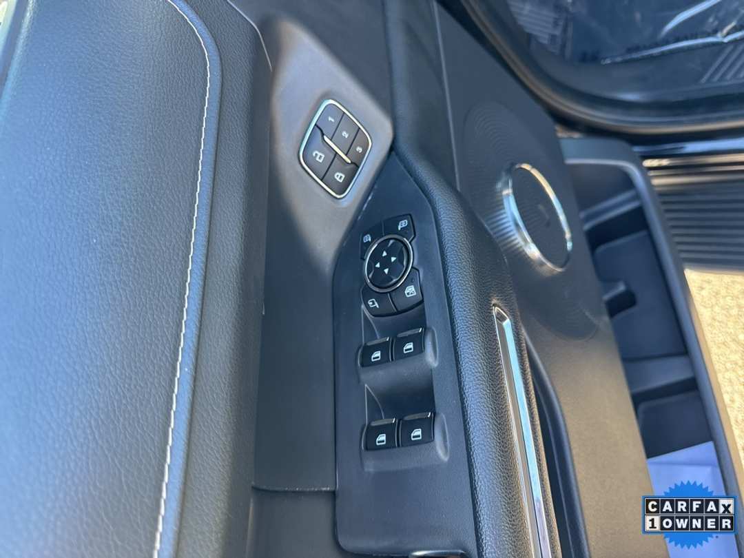 2024 Ford Expedition XLT - Image 17