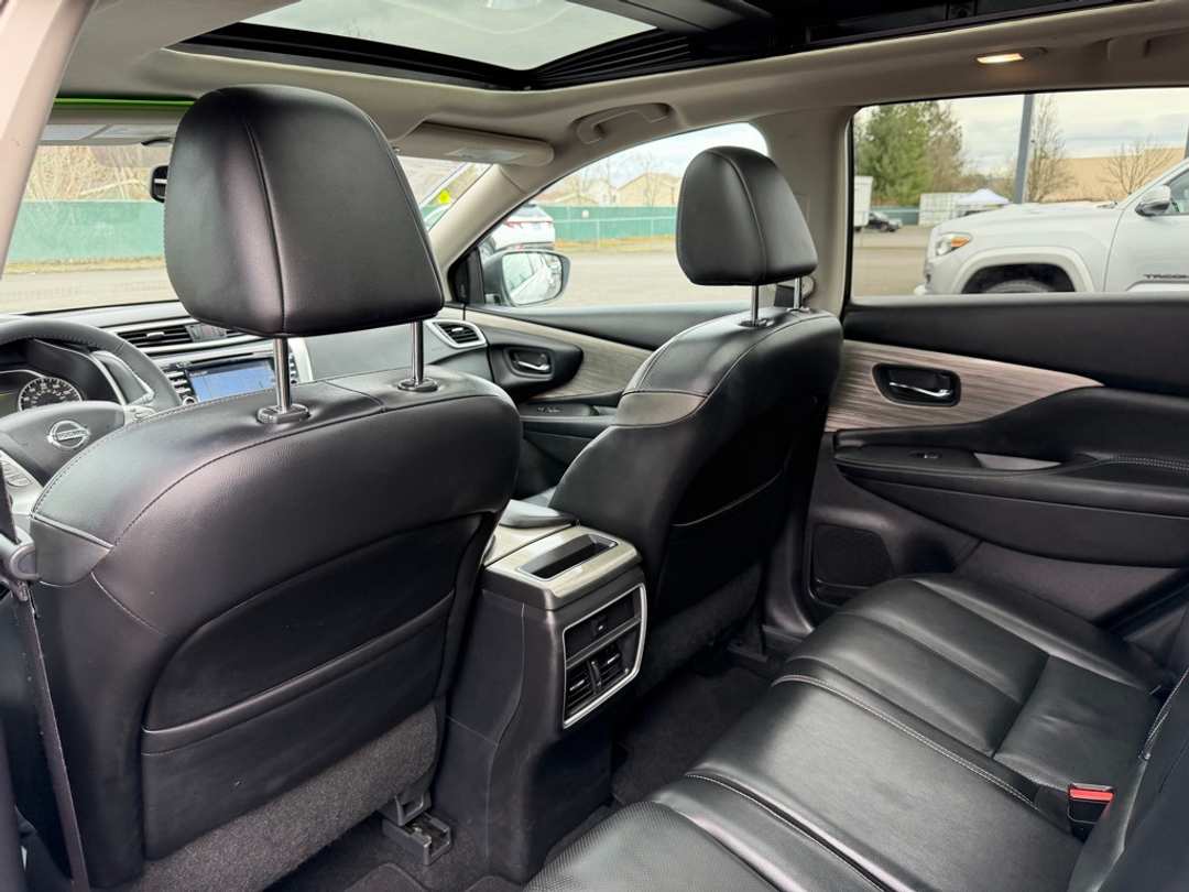 2017 Nissan Murano SL - Image 31